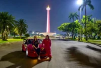 Wamen Ekraf Irene Umar dampingi aktor Sung Kang “Night Drive” di Jakarta, Senin (11/5) malam. (Foto: Kementerian Ekraf)
