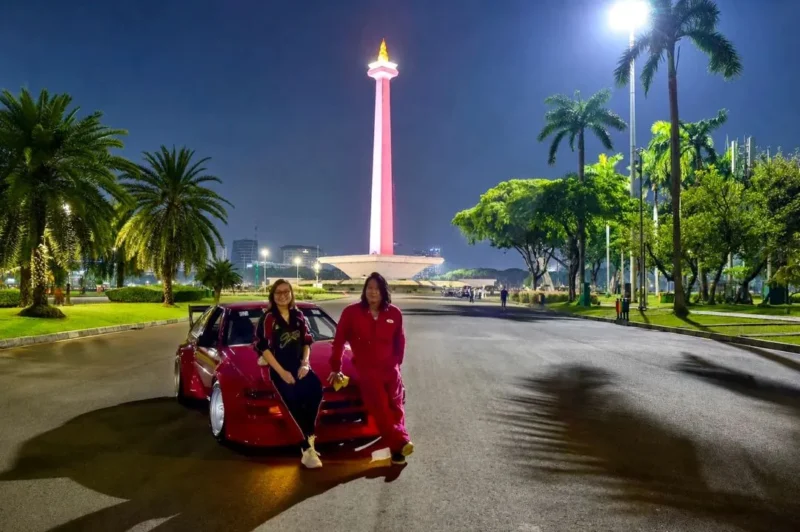 Wamen Ekraf Irene Umar dampingi aktor Sung Kang “Night Drive” di Jakarta, Senin (11/5) malam. (Foto: Kementerian Ekraf)