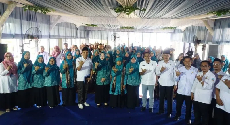 TP PKK Provinsi Sumbar melakukan penilaian TP PKK Nagari Sungai Duo, dalam ajang Lomba Gerak PKK dan Dasawisma Berprestasi tingkat Provinsi Sumbar pada Rabu (20/5/2026). (Foto: Diskominfo Dharmasraya)