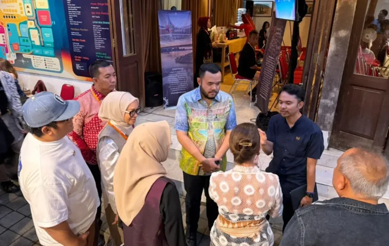 Wali Kota Padang, Fadly Amran bersama jajaran terkait menghadiri Ubud Food Festival 2026 di Taman Kuliner Ubud, Bali. (Foto: Ist)