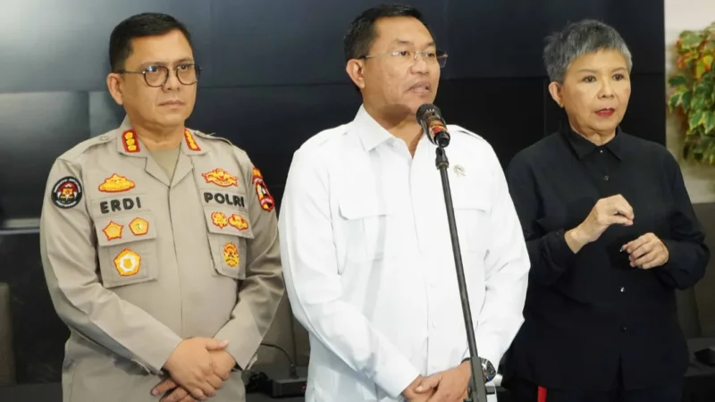 Wakil Kepala BGN, Sony Sonjaya saat konferensi pers bersama Satgas MBG Polri. (Foto: Biro Hukum dan Humas BGN)