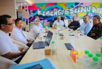 Wakil Menteri Sosial Agus Jabo Priyono saat menerima audiensi Pemerintah Daerah Lima Puluh Kota, Banyuasin, Lampung Tengah, dan DPRD Aceh Singkil di Kementerian Sosial, Rabu (13/5/2026). (Foto: Kemensos)