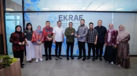 Wali Kota Padang, Fadly Amran bersama rombongan usai pertemuan dengan Menteri Ekraf RI Teuku Riefky Harsya. di Jakarta. (Foto: Ist)