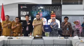 Wali Kota Padang Fadly Amran menggelar pertemuan dengan jajaran pimpinan ITP di Gedung Putih Rumah Dinas Wali Kota Padang, Selasa (19/5/2026). (Foto: Pemko Padang)