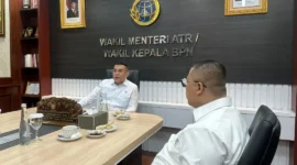 Wali Kota Padang Panjang Hendri Arnis saat bertemu Wamen ATR/BPN Ossy Dermawan di Jakarta, Kamis (7/5/2026). (Foto: Kominfo Padang Panjang)