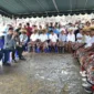 Wakil Presiden Gibran Rakabuming saat berdialog dengan petani di Pantai Mulut Seribu, Desa Daiama, Kecamatan Landu Leko, Kabupaten Rote Ndao, Nusa Tenggara Timur, Jumat (22/5/2026). (Foto: BPMI Setwapres)