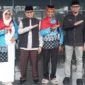 Wakil Wali Kota Bukittinggi bersama perwakilan Kemenhaj melepas dua JCH Kloter I4 menuju Embarkasi Padang, Jumat (8/5/2026). (Foto: Diskominfo Bukittinggi)