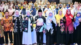 Wakil Wali Kota Padang Maigus Nasir membuka Seminar dan Workshop Tenaga Pendidik Yayasan Pertiwi Padang di Hotel Santika Padang, Sabtu (23/5/2026). (Foto: Pemko Padang)