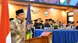 Wakil Wali Kota Padang, Maigus Nasir menghadiri peringatan Lustrum IX UBH di Convention Hall Kampus Proklamator I UBH, Jumat (8/5/2026). (Foto: Prokopim Padang) 
