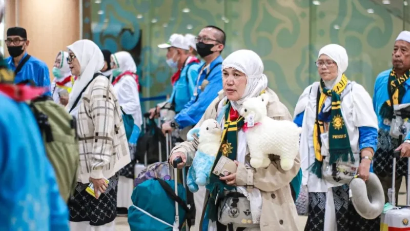 Sebanyak 135.872 atau 66 persen jemaah dan petugas haji telah kembali ke Indonesia. (Foto: Kemenhaj)
