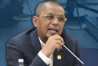 Arisal Aziz mundur dari Ketua DPW PAN Sumbar. (Foto: IG @arisal_aziz_official)