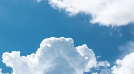 Ilustrasi cuaca cerah berawan. (Foto: Pexels)