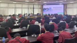 DPRD Sumbar menerima audiensi mahasiswa Unes di DPRD Sumbar, Rabu (17/6/2026). (Foto: Ist)