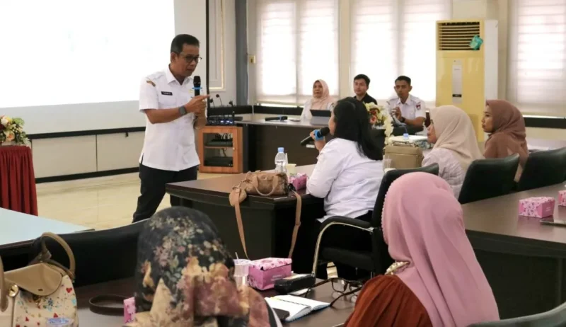 Dinkes Padang menggelar sosialisasi intensif program prioritas Dokter Warga dan optimalisasi Layanan PSC 119. (Foto: Pemko Padang)