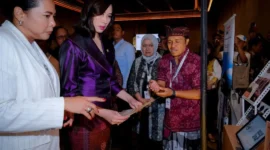 Menteri Pariwisata, Widiyanti Putri Wardhana saat kegiatan Eco Tourism Week – Wonderful Indonesia Sustainable Tourism Industry Forum 2026 di The Meru, Bali, Sabtu (30/5/2026). (Foto: Kemenpar)