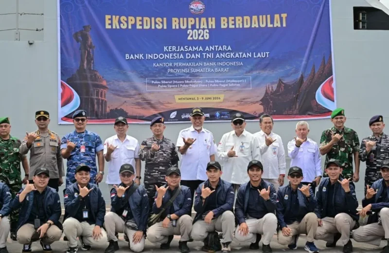 Gubernur Sumbar, Mahyeldi Ansharullah, melepas Ekspedisi Rupiah Berdaulat (ERB) 2026 di Dermaga Teluk Bayur, Padang, Rabu (3/6/2026). (Foto: ADPSB)