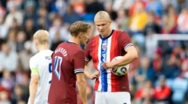 Erling Haaland dan Martin Odegaard. (Foto: FIFA.com)