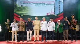 Wali Kota Padang Fadly Amran menghadiri CEO Talk yang digelar Unand bersama PT Pegadaian di Auditorium Unand, Senin (29/6/2026). (Foto: Pemko Padang) 