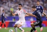 Gelandang Yordania, Noor Al Rawab saat berduel dengan pemain Argentina di fase grup Piala Dunia FIFA 2026. (Foto: FIFA.com)