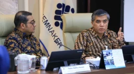 Pertemuan Menteri Ketenagakerjaan Yassierli dan Menteri Ekonomi Kreatif Teuku Riefky Harsya di Kantor Kemnaker, Jakarta, Kamis (4/6/2026). (Foto: Kemnaker)