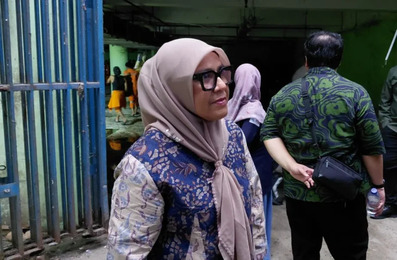 Kepala Bidang Gedung dan Penataan Lingkungan Dinas PUPR Padang, Masdalila. (Foto: Diskominfo Padang)