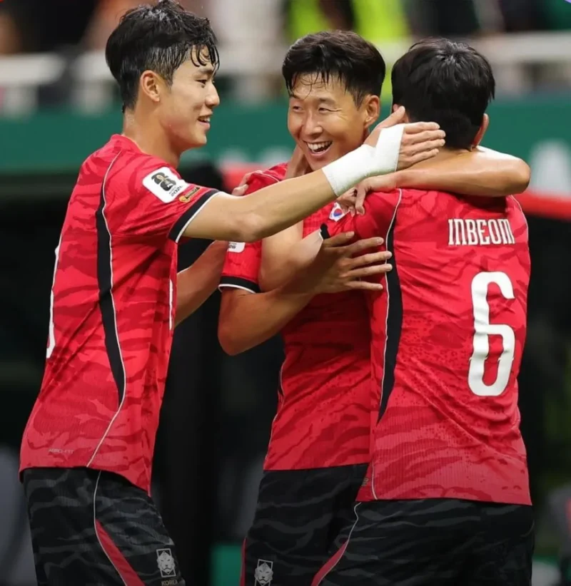 Korea Selatan berhasil meraih kemenangan 2-1 atas Ceko di laga pembuka Grup A Piala Dunia 2026 yang berlangsung di Estadio Guadalajara, Meksiko, Jumat (12/6/2026) pagi WIB. (Foto: IG @fifaworldcup)