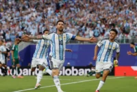 Lionel Messi mencetak hattrick saat melawan Aljazair. (Foto: FIFA.com)