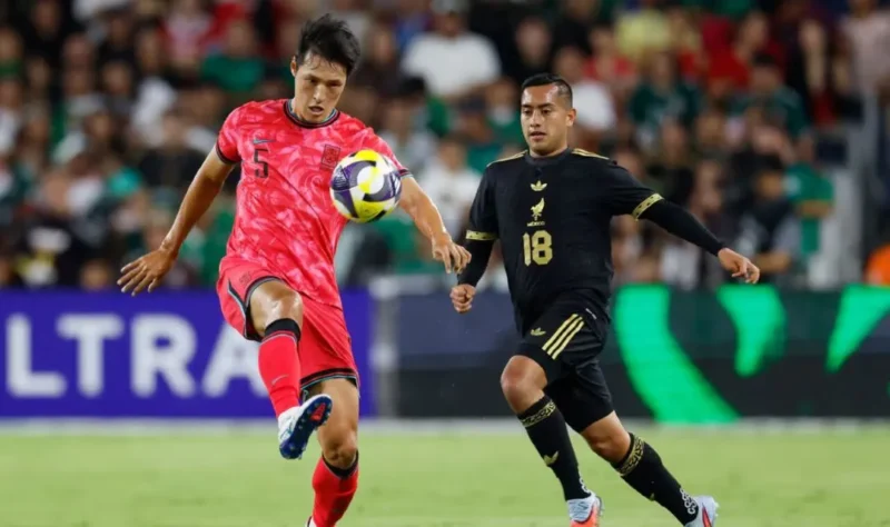 Pertemuan Meksiko vs Korea Selatan di edisi sebelumnya. (Foto: FIFA.com)