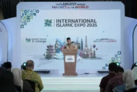 Menhaj Moch. Irfan Yusuf membuka International Islamic Expo (IIE) 2026 di Jakarta International Convention Center (JICC), Jumat (26/6/2026). (Foto: Kemenhaj)