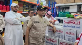 Menhaj RI, Mochamad Irfan Yusuf, bersama Tim Amirul Hajj meninjau dua dapur katering penyedia konsumsi jemaah haji Indonesia di Madinah, Rabu (3/6/2026). (Foto: Kemenhaj)