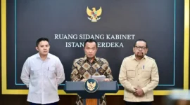 Mensesneg Prasetyo Hadi saat memberikan keterangan pers di Ruang Sidang Kabinet, Kompleks Istana Kepresidenan Jakarta, Selasa (2/6/2026). (Foto: BPMI Setpres)