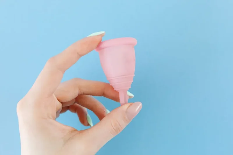 Ilustrasi menstrual cup. (Foto: Pexels)