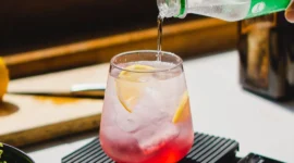 Ilustrasi minuman soda. (Foto: Pexels)