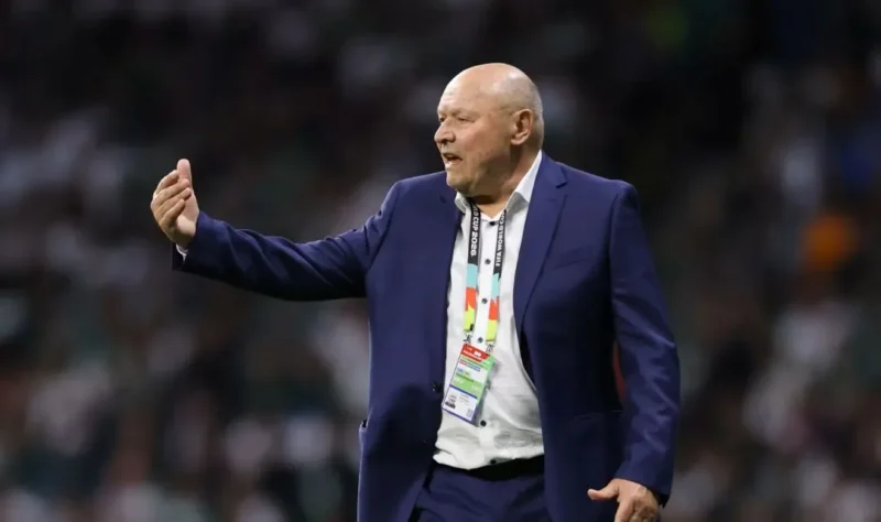Miroslav Koubek mundur setelah Republik Ceko finis sebagai juru kunci Grup A dan tersingkir di Piala Dunia 2026. (Foto: FIFA.com)