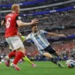 Lionel Messi melepaskan tembakan yang berbuah gol ke gawang Austria dalam pertandingan fase grup Piala Dunia 2026. (Foto: IG @afaseleccion)