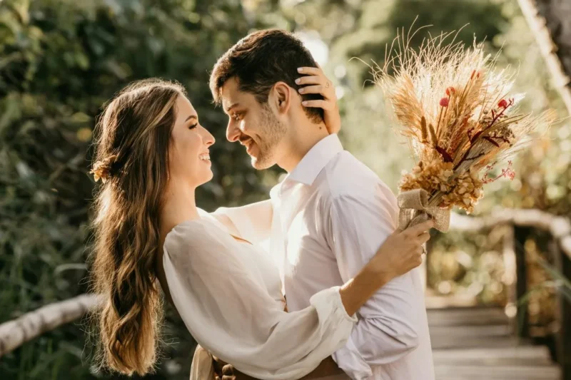Ilustrasi pasangan romantis. (Foto: Unplash)