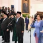 Presiden Prabowo Subianto melantik Nanik S. Deyang, Agustina Arumsari dan Trenggono sebagai Kepala dan Wakil Kepala BGN di Istana Negara, Jakarta, Senin (8/6/2026). (Foto: BPMI Setpres/Cahyo)