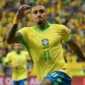 Pemain Brasil, Raphinha melakukan selebrasi usai mencetak gol. (Foto: FIFA.com)