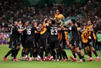 Pemain Meksiko saat merayakan gol ke gawang Korea Selatan. (Foto: FIFA.com)