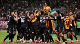 Pemain Meksiko saat merayakan gol ke gawang Korea Selatan. (Foto: FIFA.com)