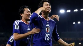 Pemain Timnas Jepang merayakan gol ke gawang Tunisia. (Foto: FIFA.com)