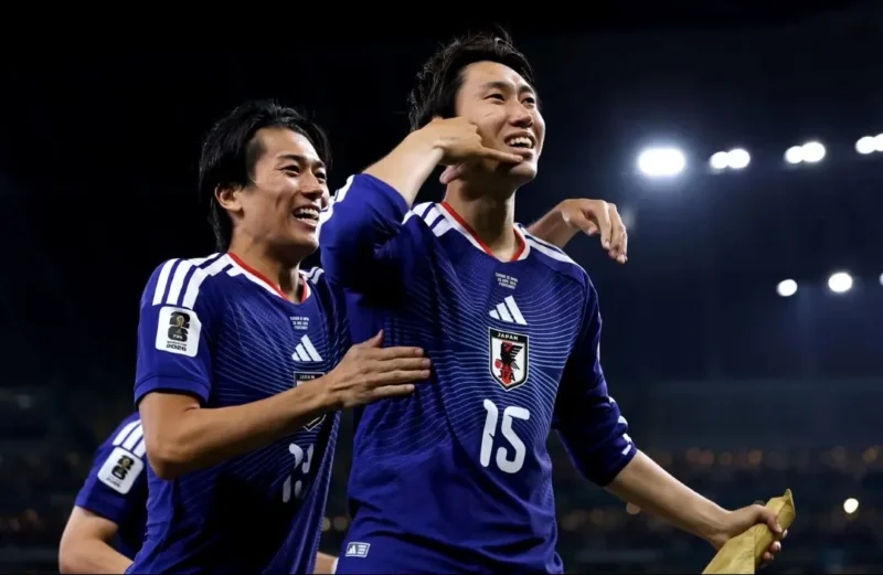 Pemain Timnas Jepang merayakan gol ke gawang Tunisia. (Foto: FIFA.com)