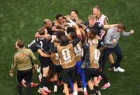 Pemain Timnas Kanada merayakan kemenangan 1-0 atas Afrika Selatan pada laga babak 32 besar Piala Dunia 2026. (Foto: FIFA.com)