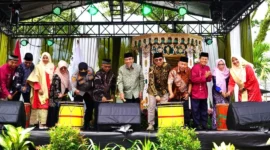 Wakil Wali Kota Padang Maigus Nasir membuka MTQN ke-42 Tingkat Kecamatan Nanggalo di halaman Kantor Camat Nanggalo, Sabtu (20/6/2026). (Foto: Pemko Padang)