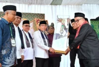 Wakil Wali Kota Padang Maigus Nasir membuka MTQN ke-42 Kecamatan Padang Timur di Lapangan Pondok Indah Pratama, Kelurahan Jati, Minggu (14/6/2026). (Foto: Pemko Padang)