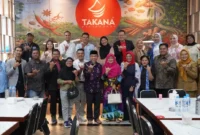 Wakil Wali Kota Padang Maigus Nasir menggelar temu ramah dengan KJRI Penang, Malaysia di Takana Nasi Padang Resto, Padang, Selasa malam (23/6/2026). (Foto: Pemko Padang) 