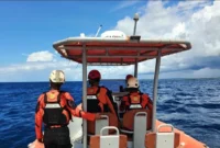 Pencarian nelayan hilang di perairan Pulau Bugei, Minggu (21/6/2026). (Foto: Basarnas Mentawai)