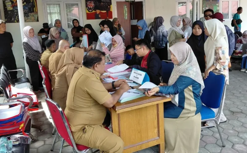 Disdikbud Padang resmi mengumumkan pelaksanaan SPMB Tahun Ajaran 2026/2027 untuk jenjang SD dan SMP. Pendaftaran akan dibuka pada 22 Juni 2026. (Foto: Diskominfo Padang)
