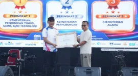 Kemenag raih penghargaan dari BKN. (Foto: Fadhlillah Hafizhan M/Kemenag)