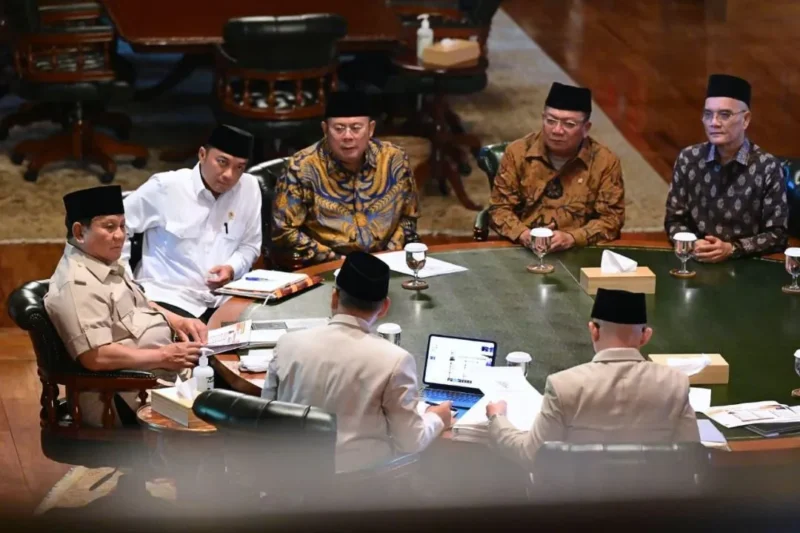Pertemuan evaluasi penyelenggaraan haji bersama Presiden Prabowo Subianto di Hambalang, Bogor, Jawa Barat, Rabu (17/6/2026). (Foto: BPMI Setpres)